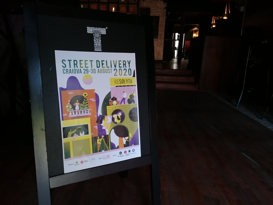 #StreetDeliveryCraiova: Magic in a pandemic. How we learned to be together differently