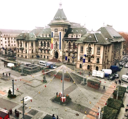 Mihai Viteazul Square